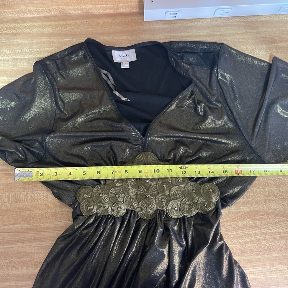 ECI New York metallic V-neck tunic blouse Women’s size L - Picture 10 of 15